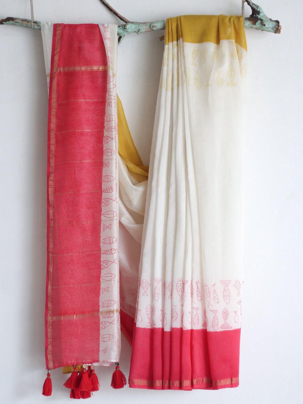 Artistic Linen Saree with a Digital Fish Print and Tassels PEHRAAVA